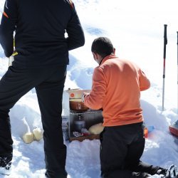 20150226-124332-035-N