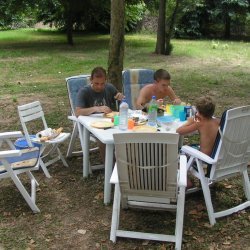 20100722-140838-001-M